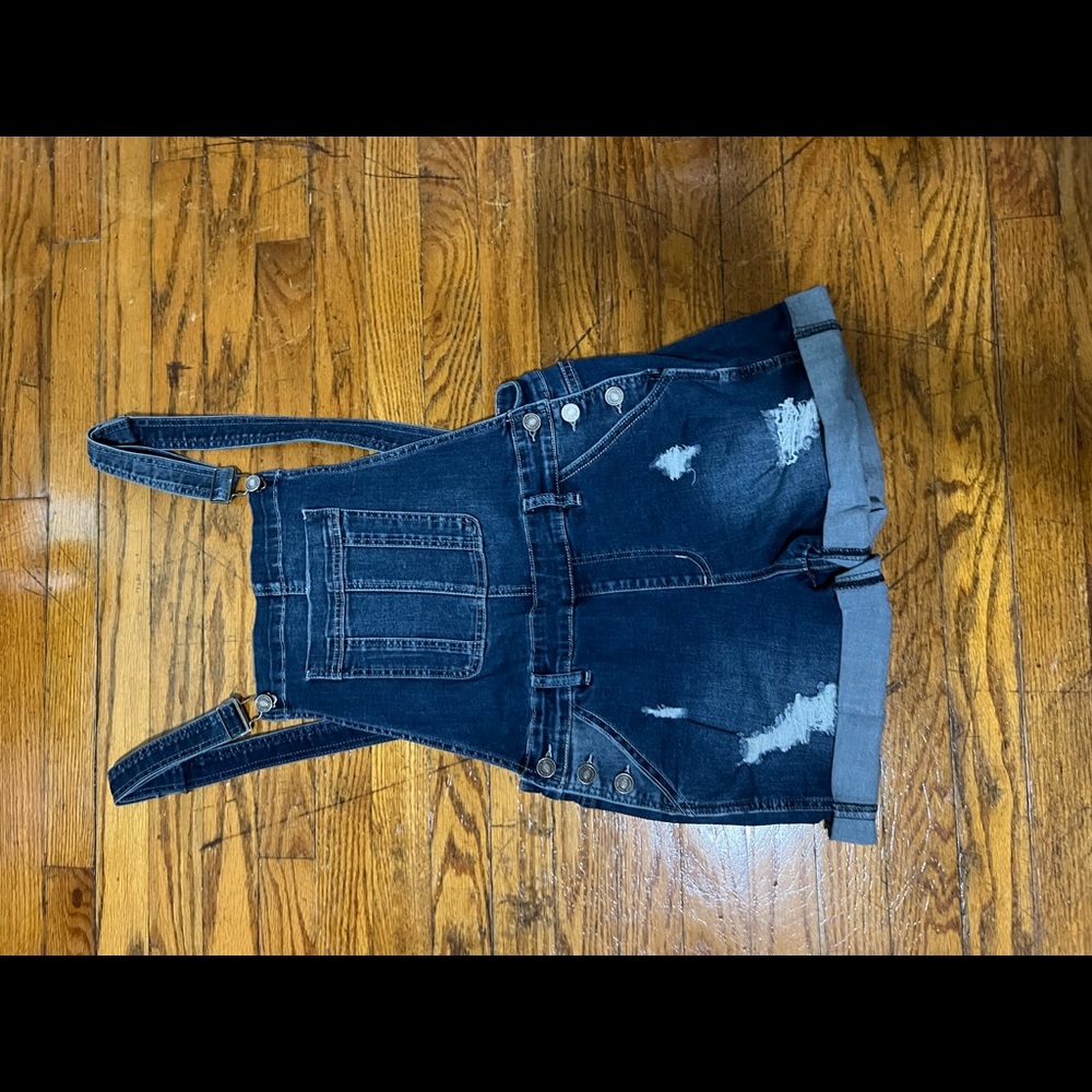 Kancan shorts overalls, Size Medium, denim